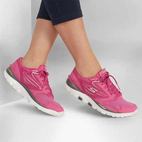 کفش مخصوص دویدن زنانه اسکچرز Skechers 130027/pnk